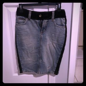 D&G denim skirt